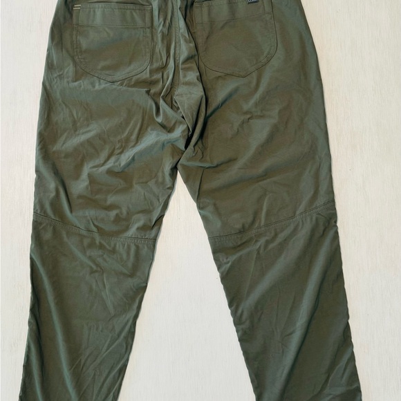 L.L. Bean, Pants deportivo para mujer, Talla S, Color verde Olivo. - Picture 2 of 12
